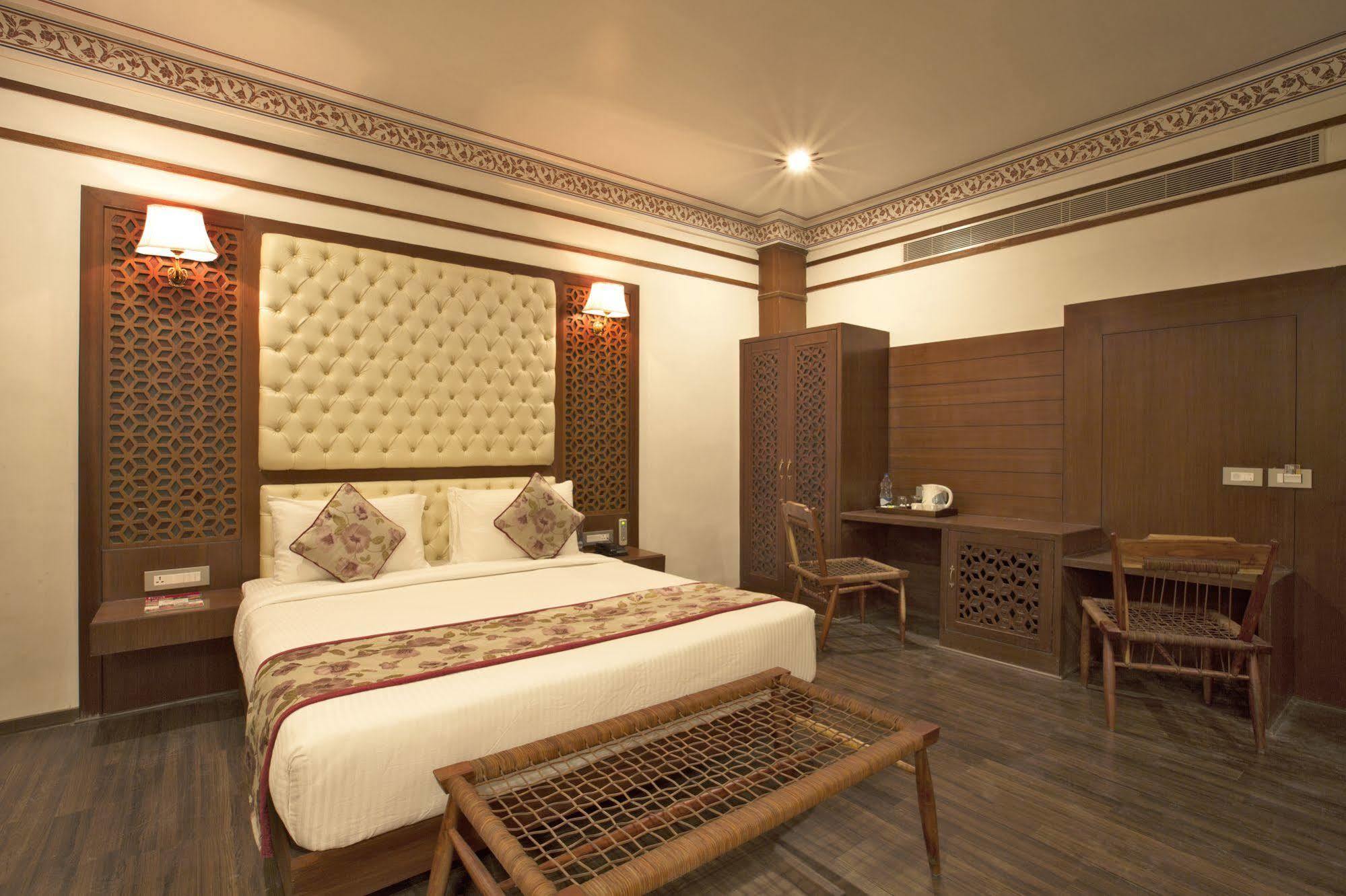 Regenta Resort Vanya Mahal Ranthambore Sawai Madhopur Eksteriør billede